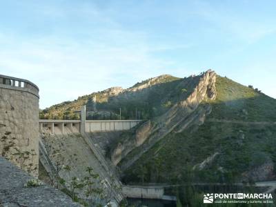 Sierra de Enmedio - Río Guadiela; beneficios del senderismo senderismo madrid rutas rutas trekking 